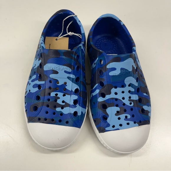 NWT Native Jefferson Shoes in Blue Camo Size 7 - Picture 2 of 6